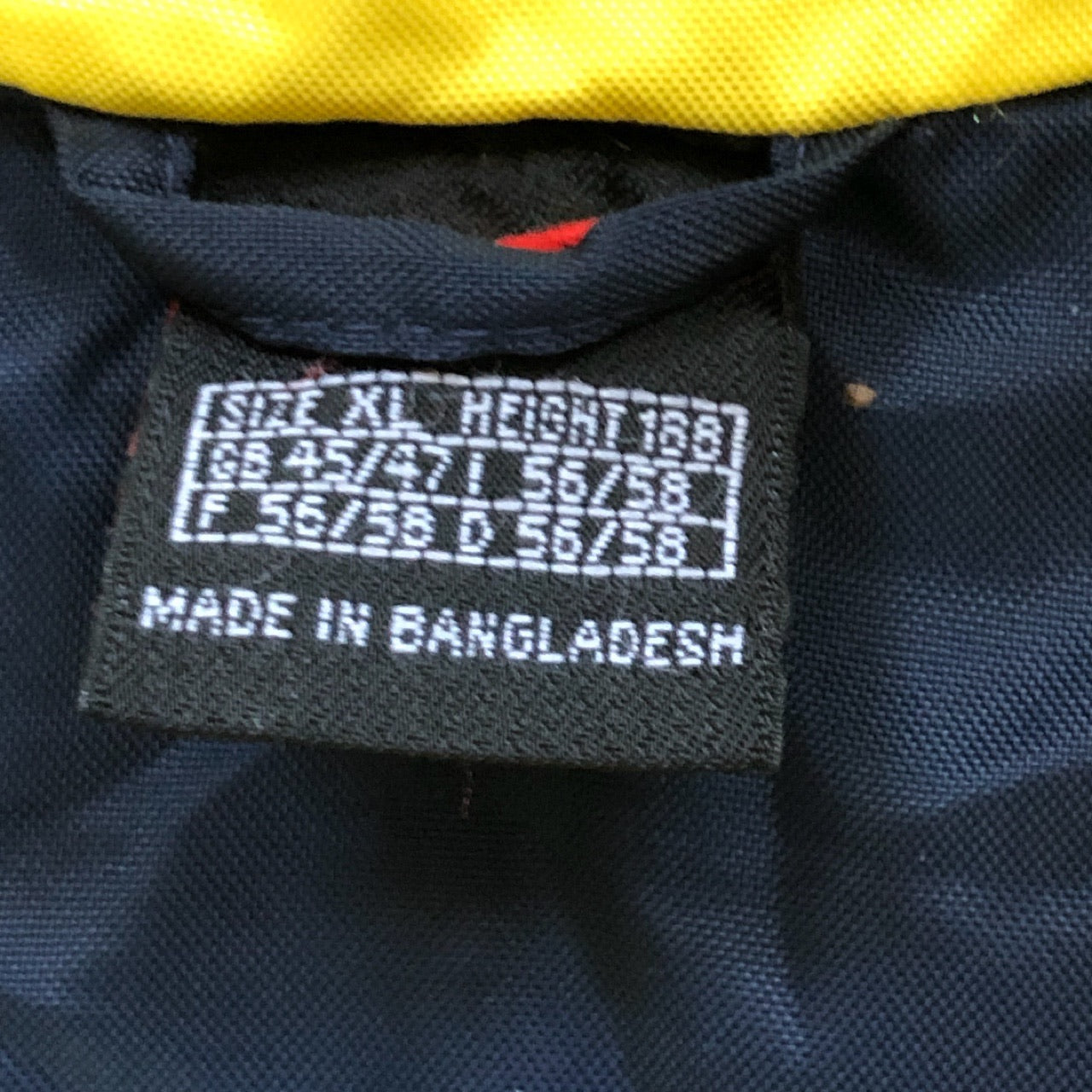 Nike Vintage 90’s Spellout Jacket (XL)