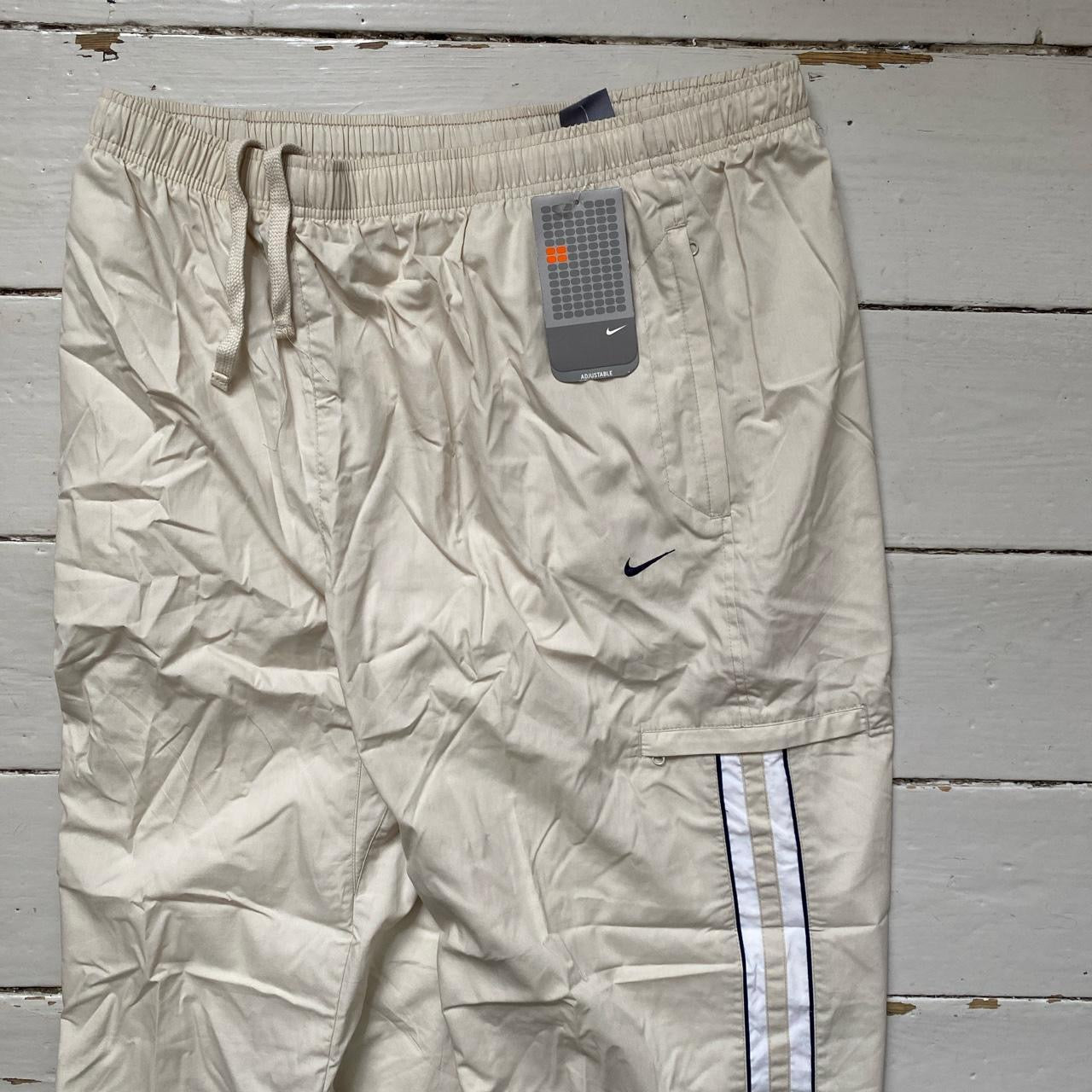 Nike Vintage Swoosh Cream Shell Bottoms (XXL)