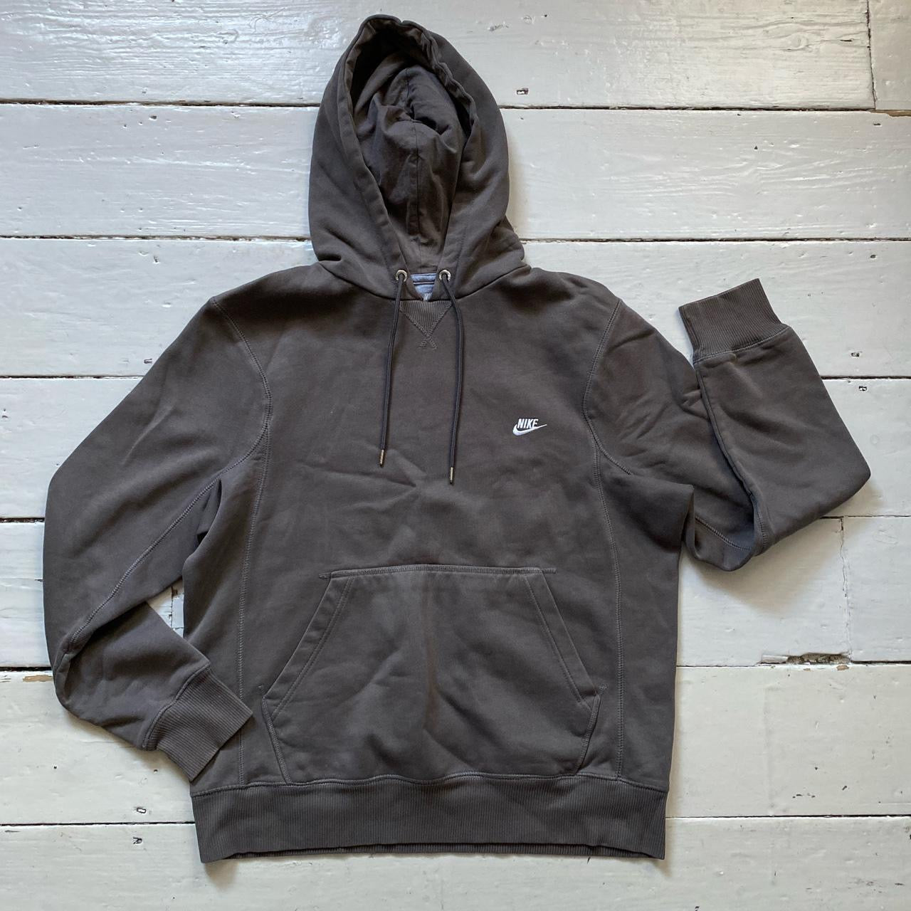 Nike Swoosh Vintage Brown Hoodie (Medium)