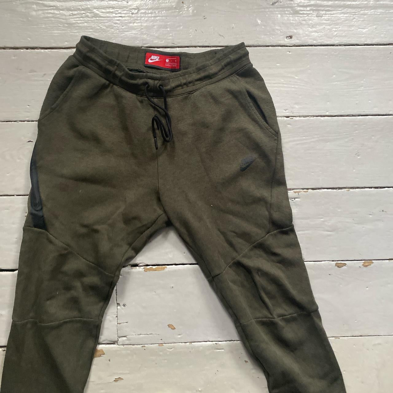 Nike Tech Fleece Khaki Joggers (Medium)
