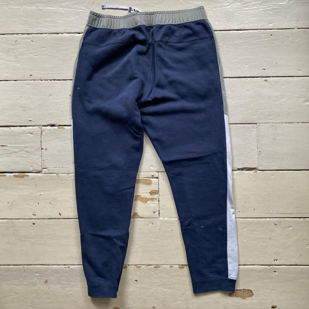 Nike Swoosh Navy Joggers (Medium)