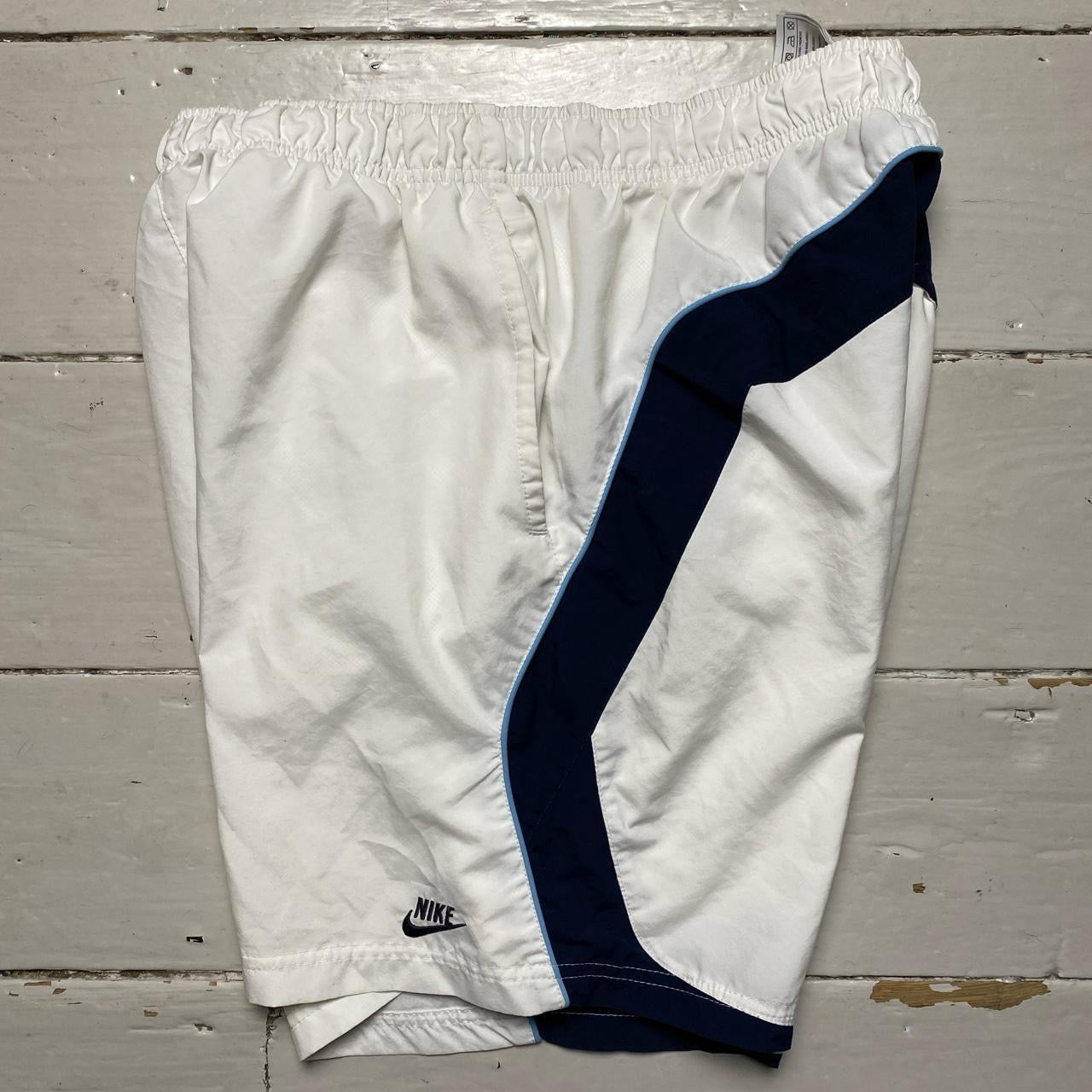 Nike Vintage Shell Shorts (Medium)