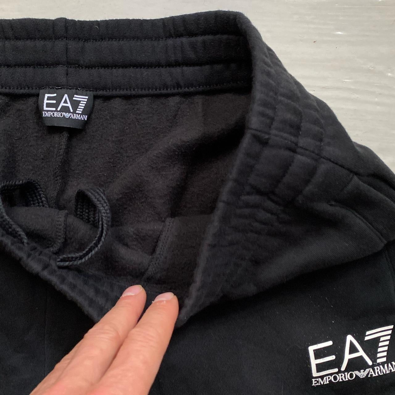 EA7 Armani Joggers (XXL)