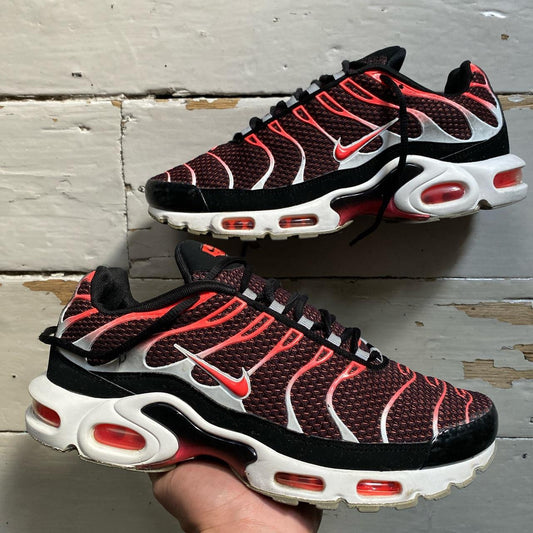 Nike TN Air Max Plus Hot Lava (UK 9.5)