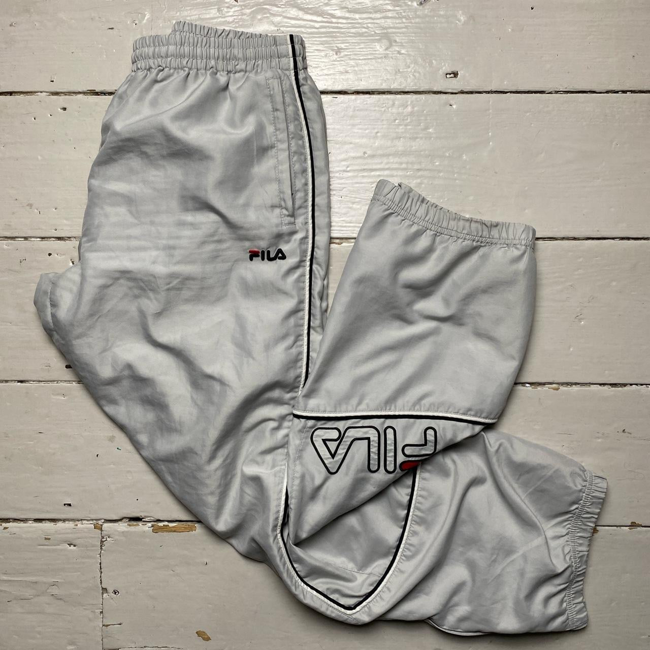 Fila Baggy Shell Bottoms (Small)