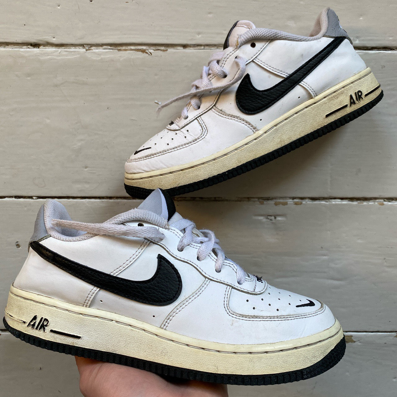Nike Air Force 1 Swoosh (UK 5)
