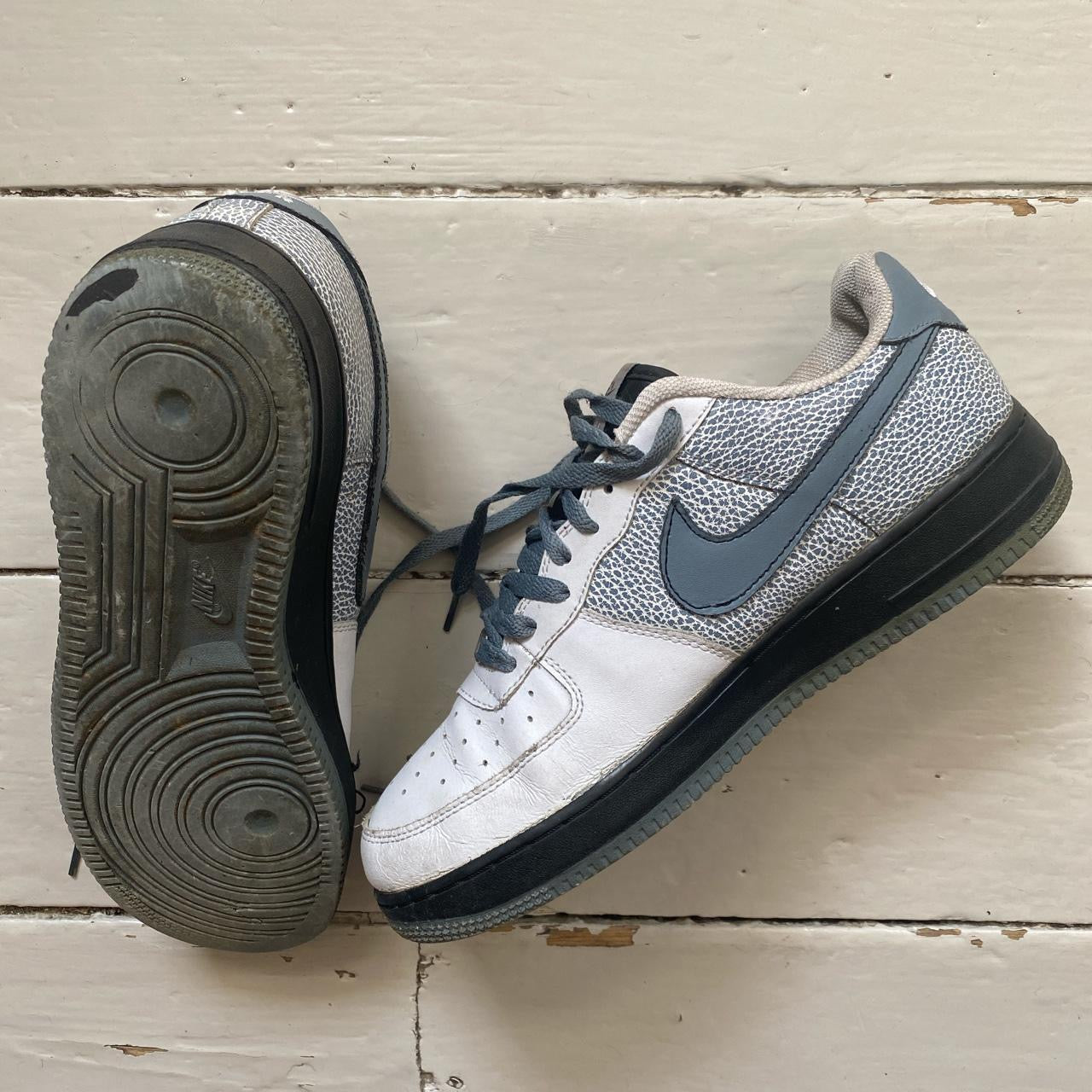 Nike Air Force 1 Vintage (UK 10)
