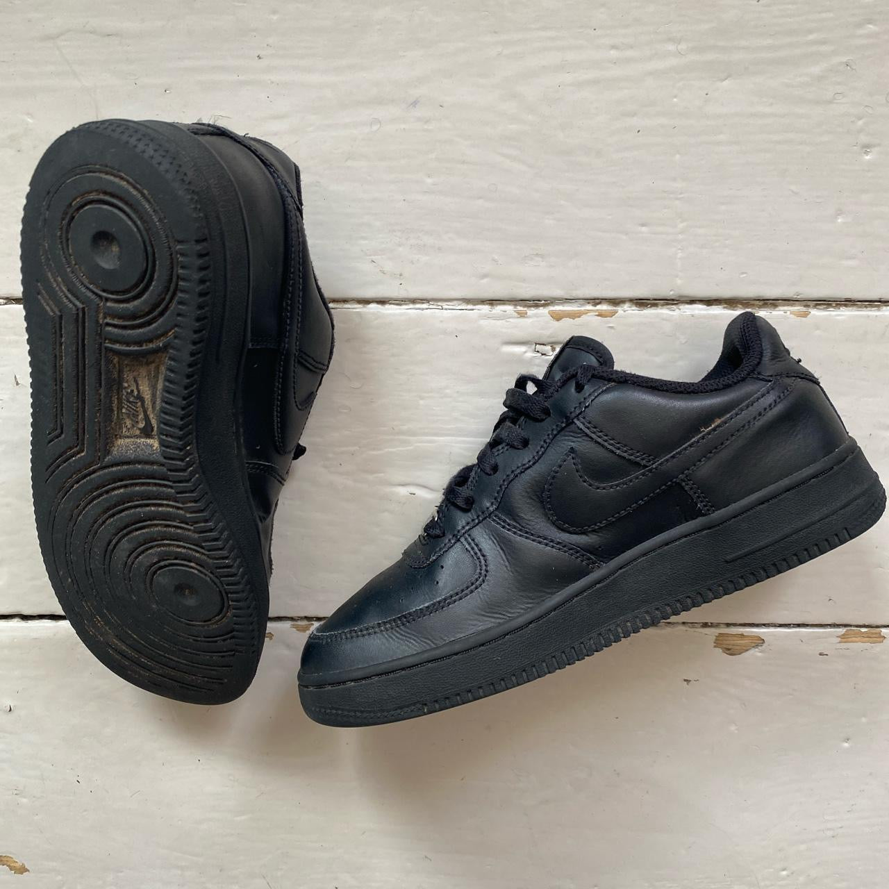 Nike Air Force 1 Black (UK 5)