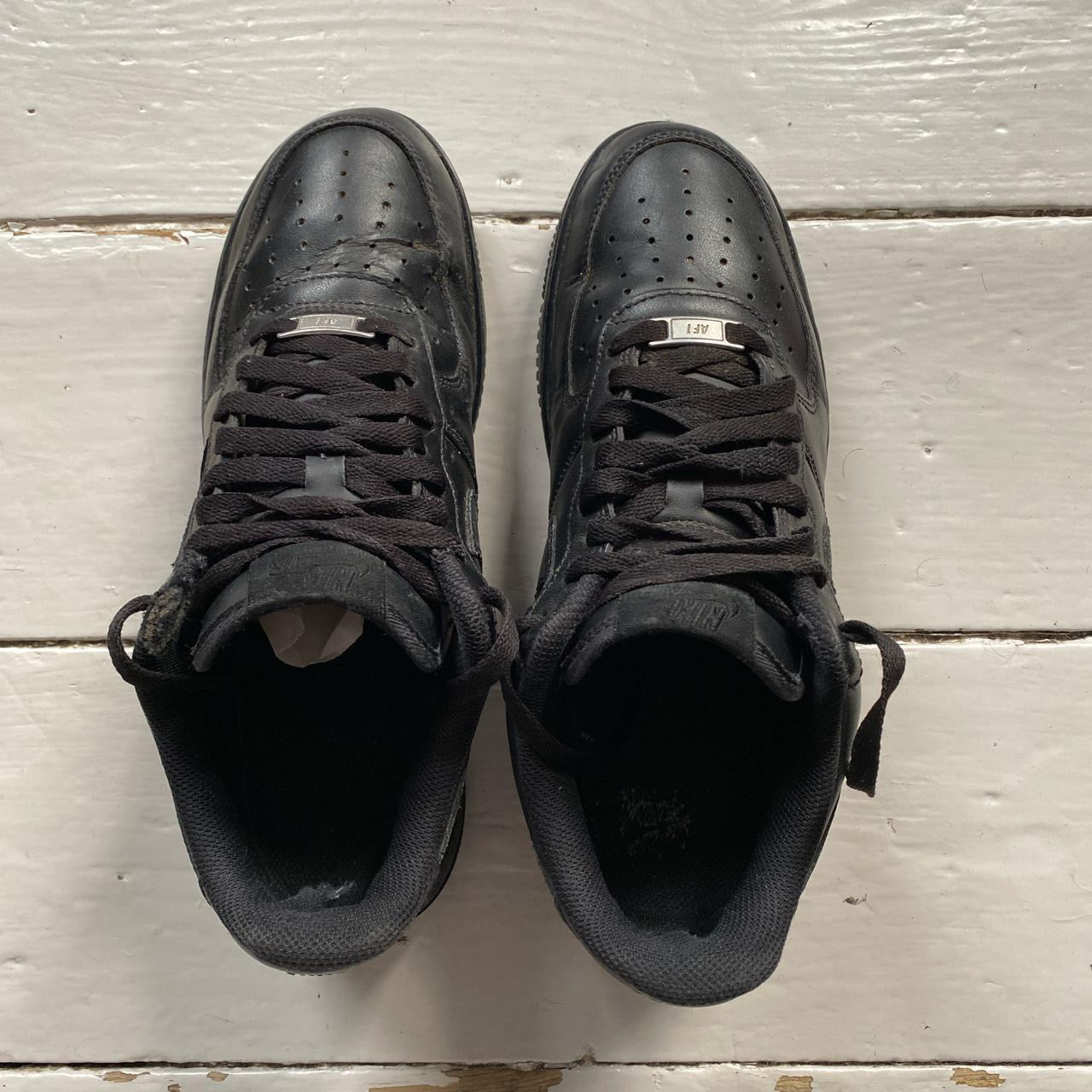 Nike Air Force 1 Black (UK 7.5)