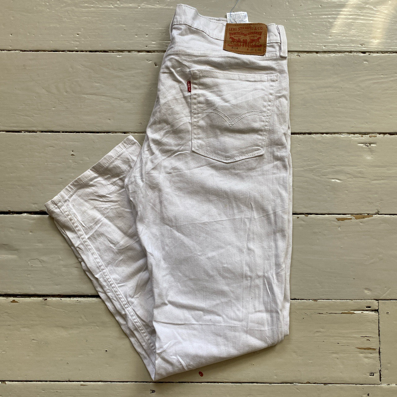 Levis 514 White Jeans (36/30)