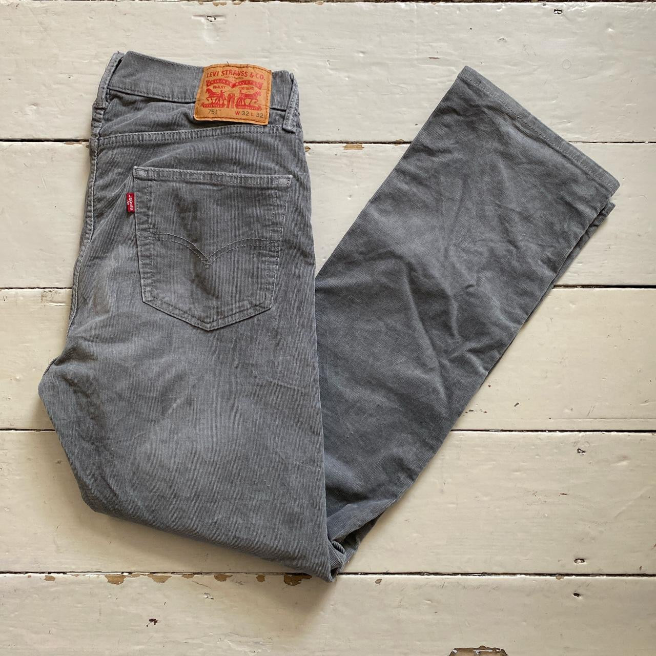 Levis 761 Grey Corduroy Jeans (32/32)