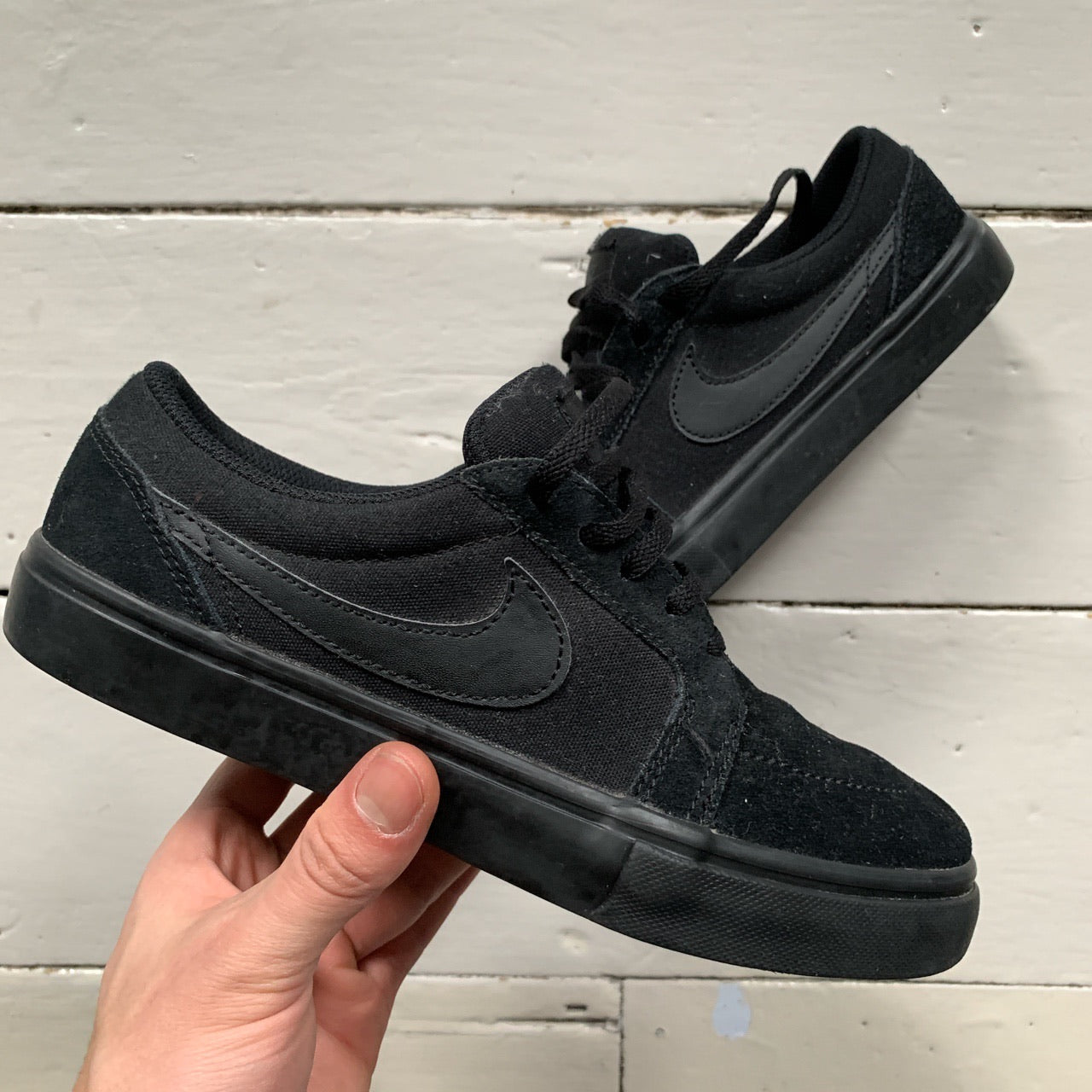 Nike SB Low Black (UK 5)