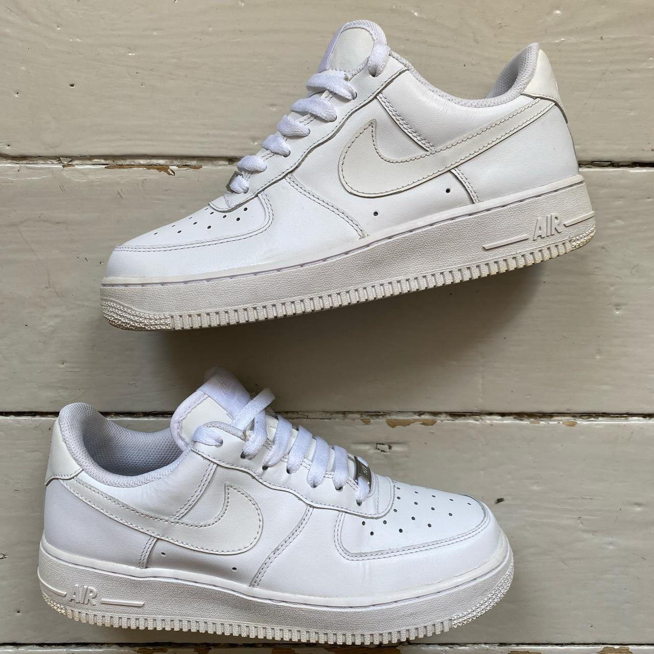 Nike Air Force 1 White (UK 6)
