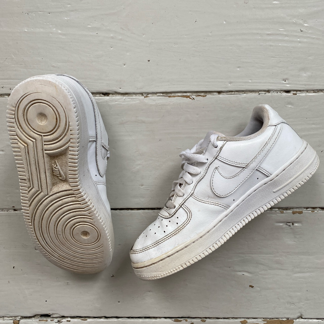 Nike Air Force 1 White (UK 5)
