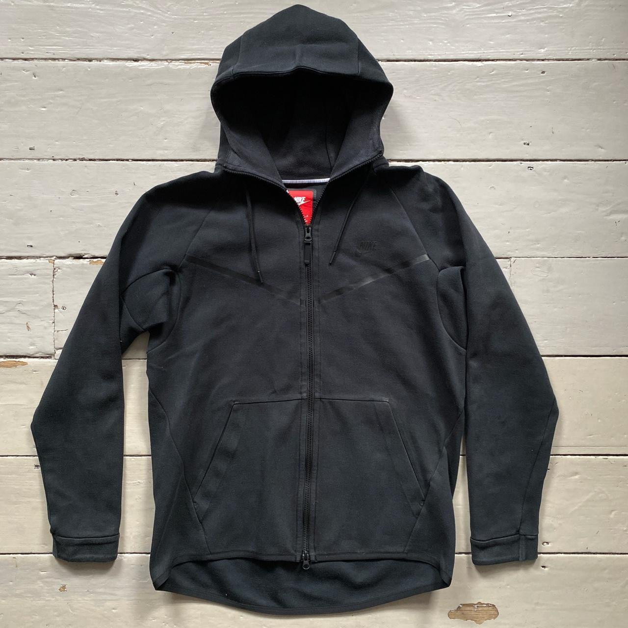 Nike Tech Fleece Black hoodie (Medium)