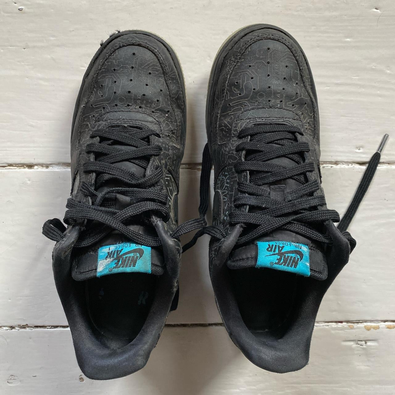 Nike Air Force 1 Black (UK 6)