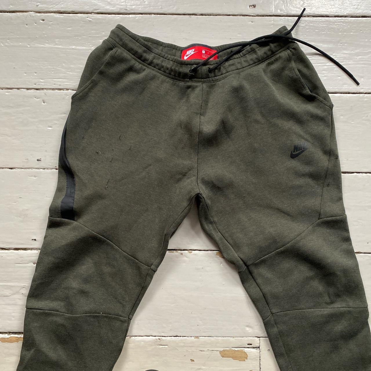 Nike Tech Fleece Khaki Bottoms (Medium)