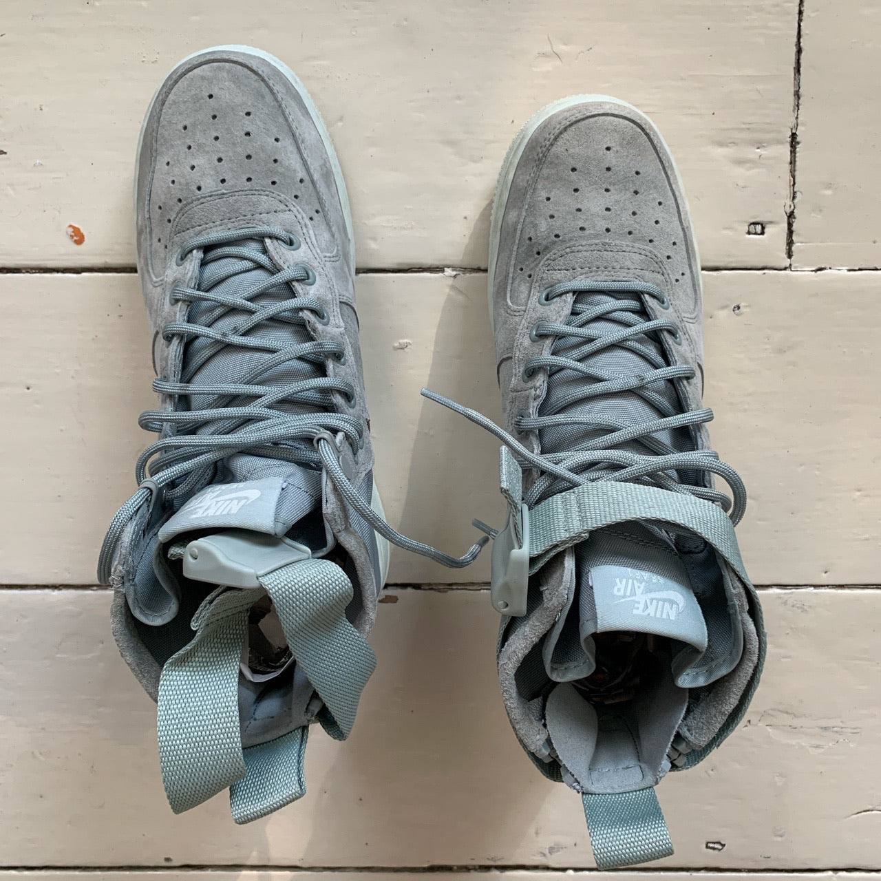Nike Air Force Boot Utility (UK 6)