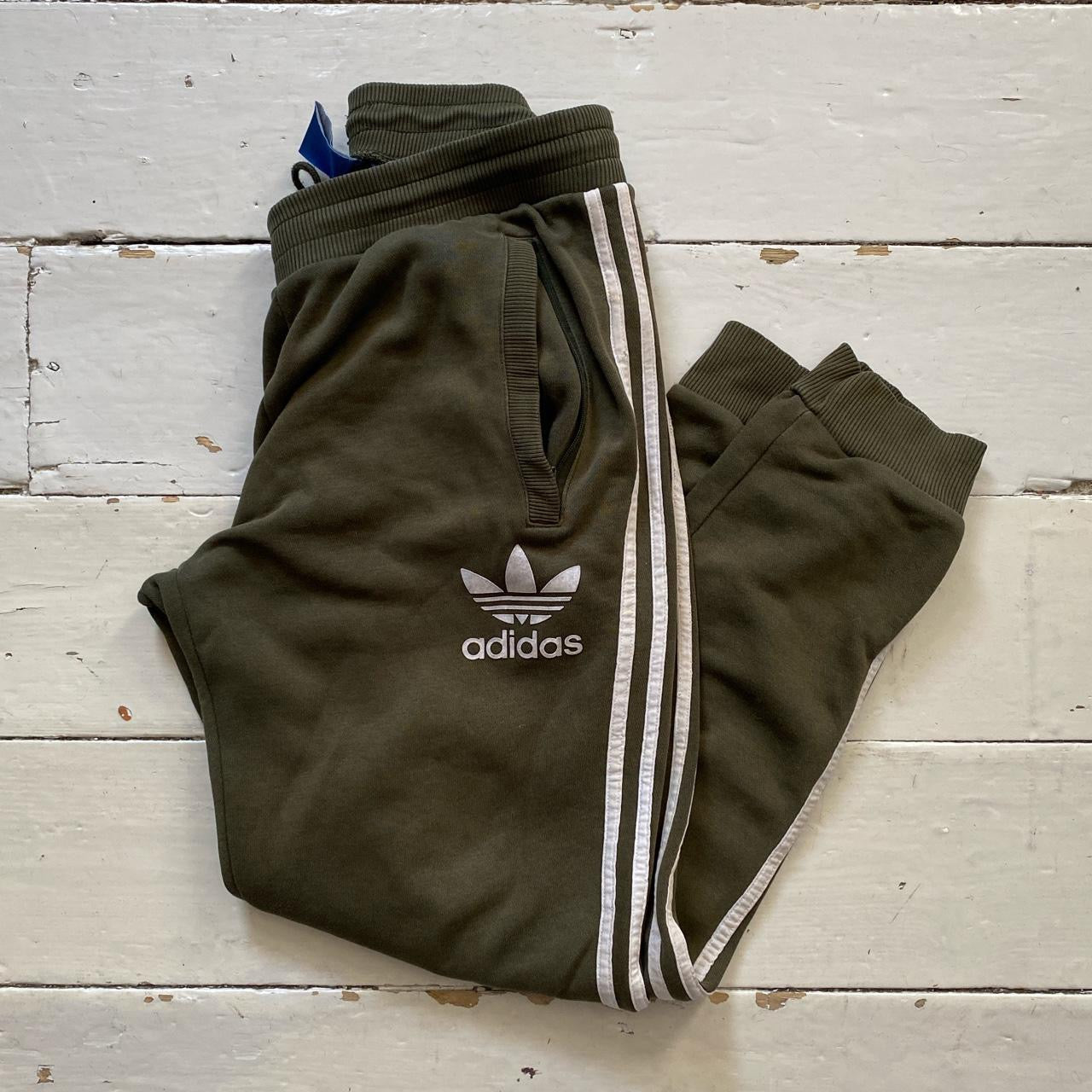 Adidas Originals Green Joggers (Medium)