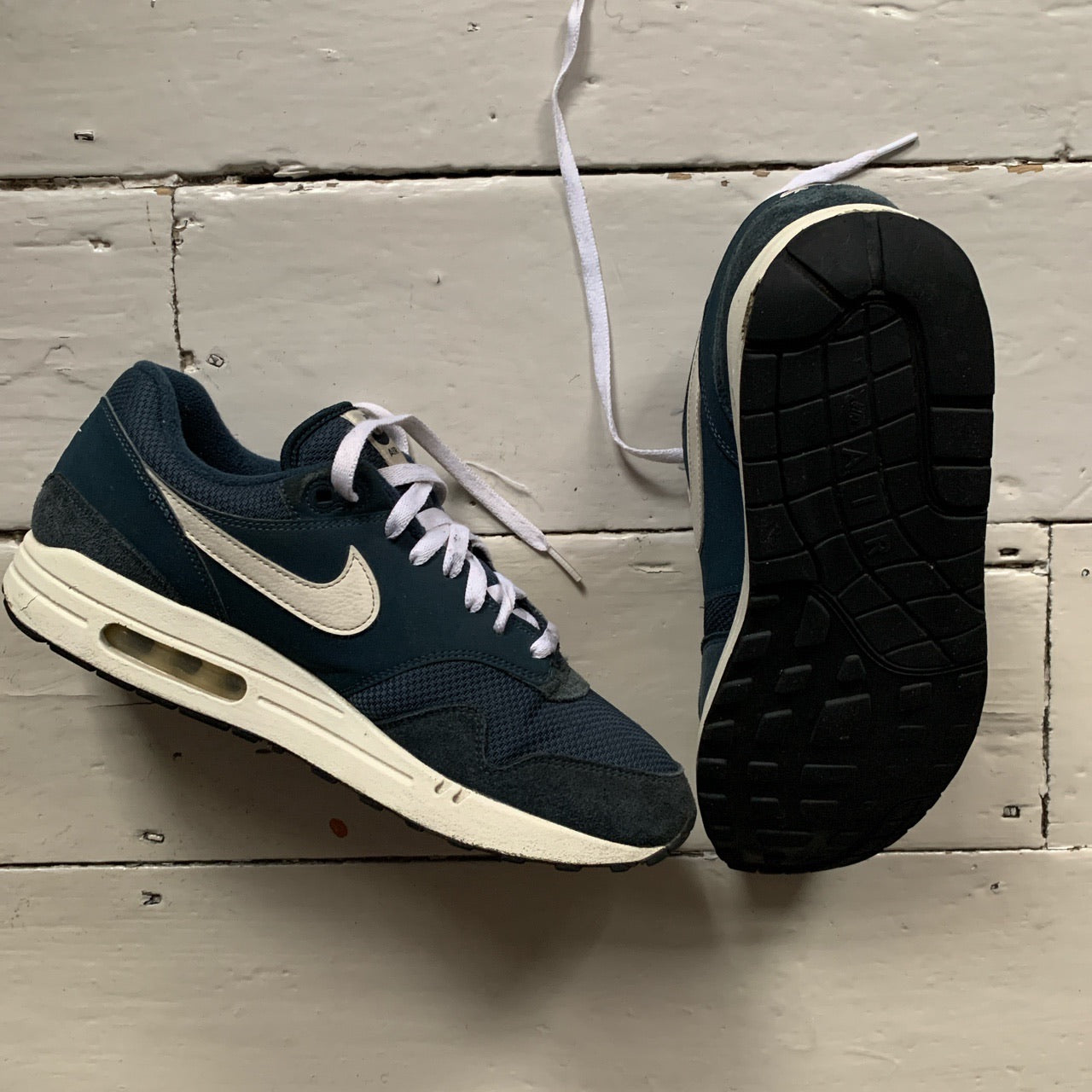 Nike Air Max 1 Navy and White (UK 10)