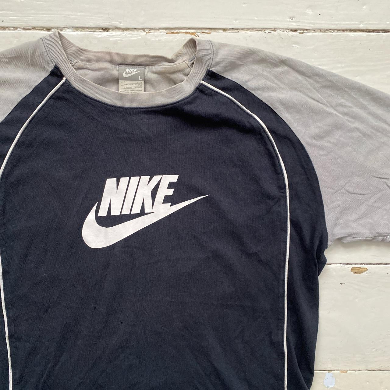 Nike Vintage T Shirt (Large)