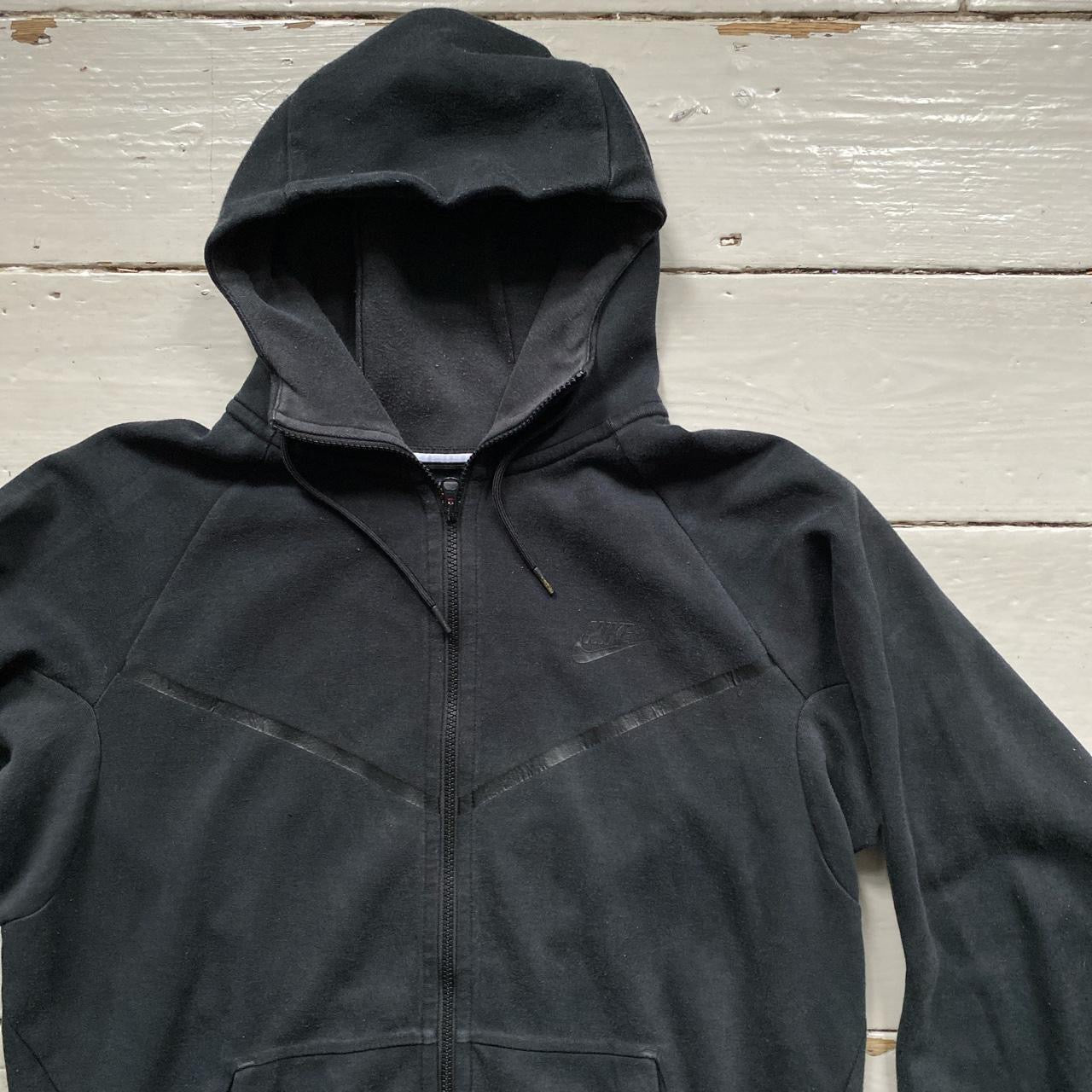 Nike Tech Fleece Black Hoodie (Large)